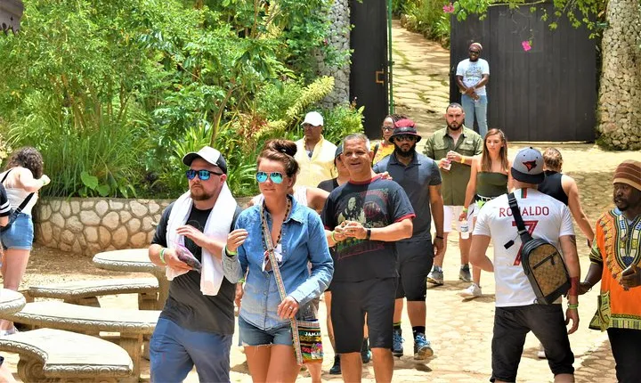 Bob Marley's Nine Mile Day-Trip w/Admission & Guided Tour from Grand Palladium