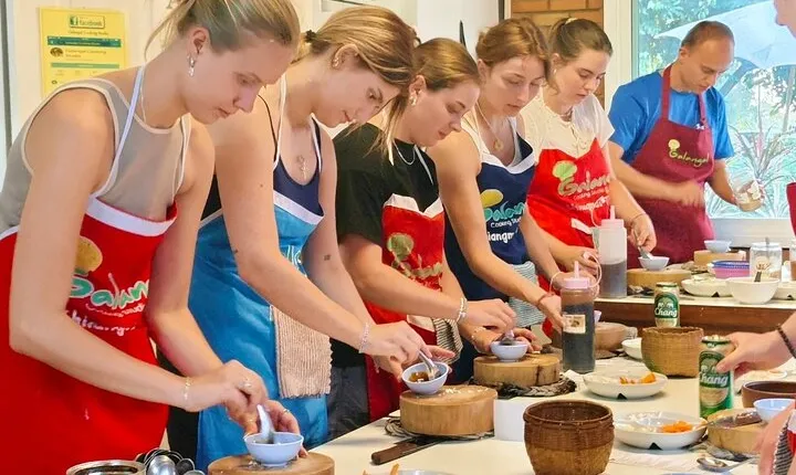 5 Hour Morning Thai Cooking Course