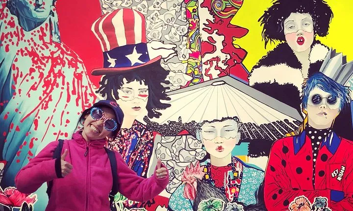 Private Day Tour to 798 Art Zone, Badminton Fun and Peking Duck lunch