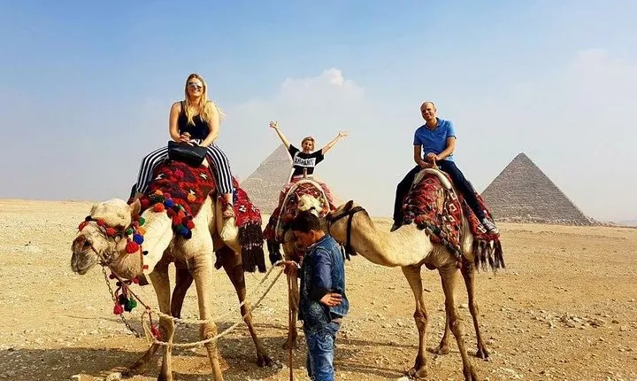 Private Tour Giza Pyramids,Sphinx, Sakkara ,Dahshur Pyramids,Lunch and Camel