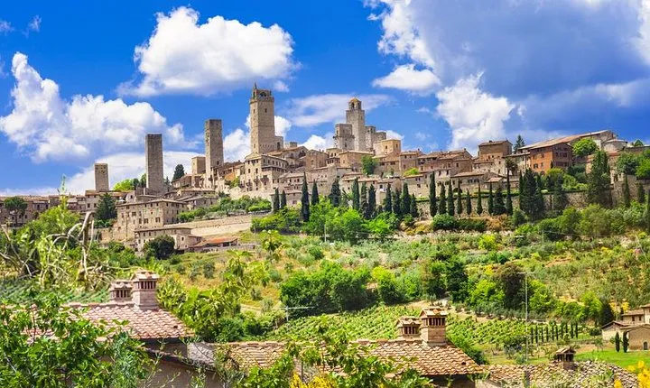 Private Tour of Siena, Pisa, and San Gimignano from Florence