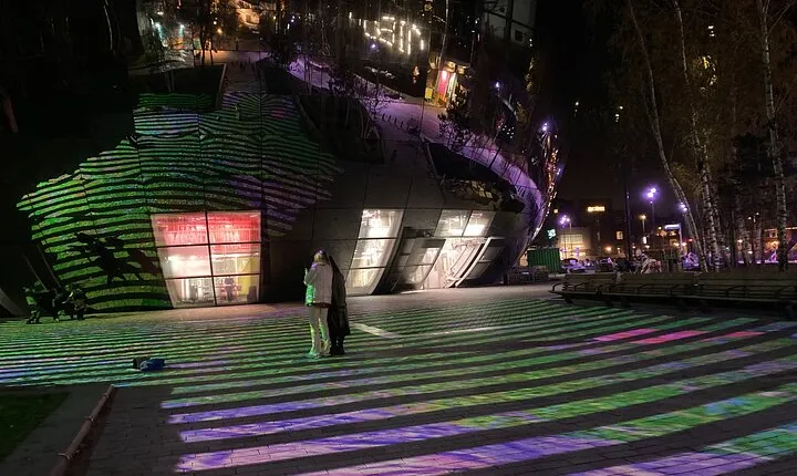 Evening Architecture Tour in Rotterdam