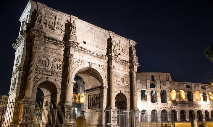 Colosseum & Ancient Rome by Night Guided Walking Tour