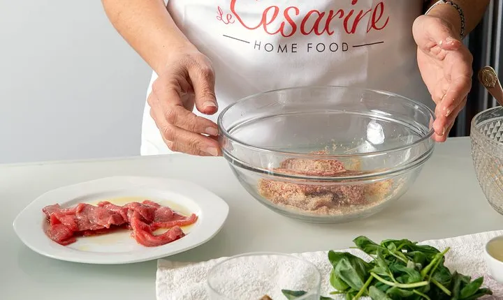 Private cooking class at a Cesarina's home with tasting in Asti