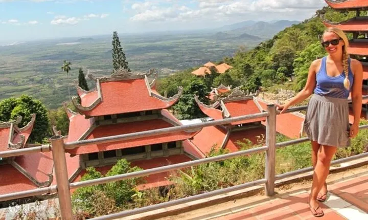 Mui Ne/Phan Thiet: Ta Cu Mountain with Cable Car & Lying Buddha 
