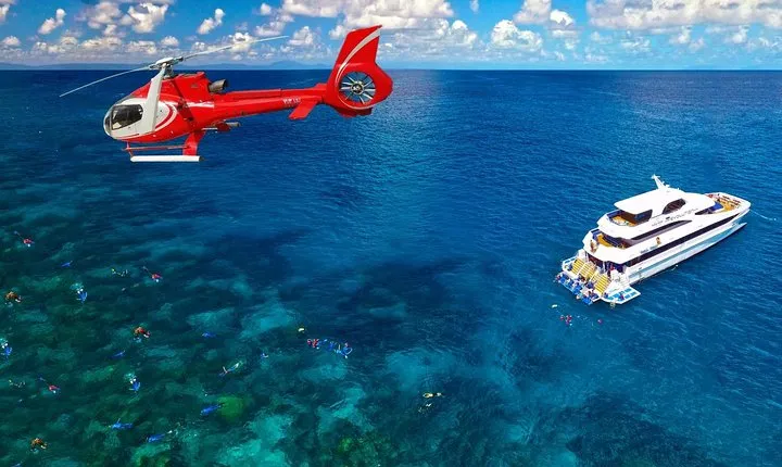 Full Day Reef Cruise and 10 Minute Helicopter Scenic Flight