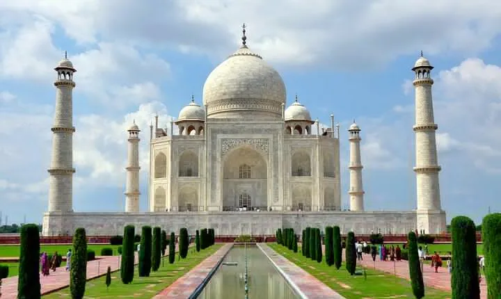 Taj Mahal Luxury Day Trip from Delhi with Executive Class Train
