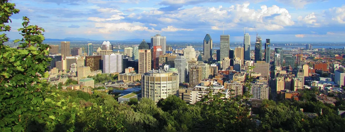 Kickstart to Montreal private walking tour