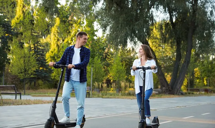 New York Electric Scooter Rental: Discover the City!