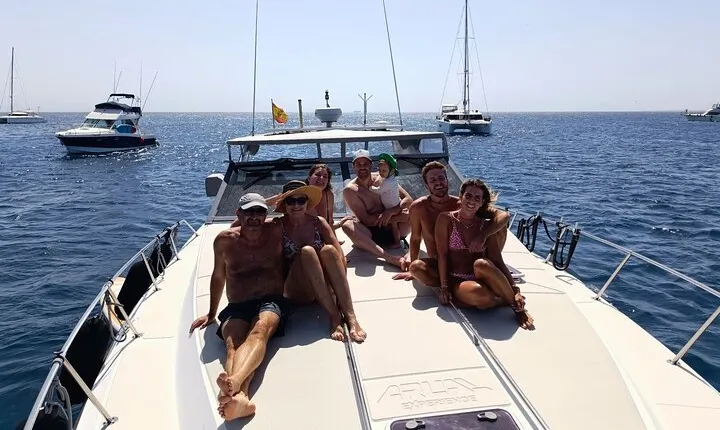 Private Yacht with Gourmet Barbecue and Sunset on Papagayo Beaches