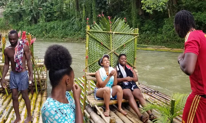 Bamboo Rafting on the Lethe River+Soothing Limestone Foot Massage