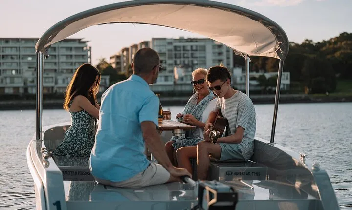 Self Drive Electric Boat Hire in Cabarita