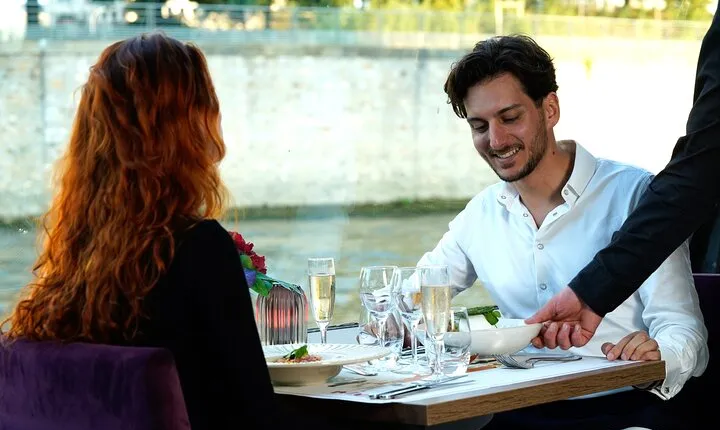 Paris Special Day's Dinner Seine River Cruise