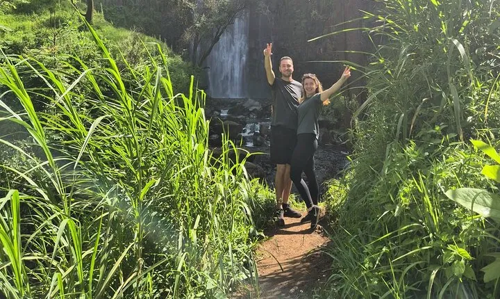 Arusha: Materuni Waterfall and Coffee Tour with Packed Lunch