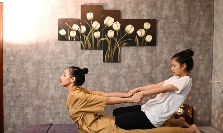 Experience Asian Style Full Body Massage Therapy
