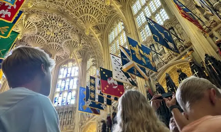Private London Westminster Abbey Tour for Kids and Westminster Sightseeing Walk