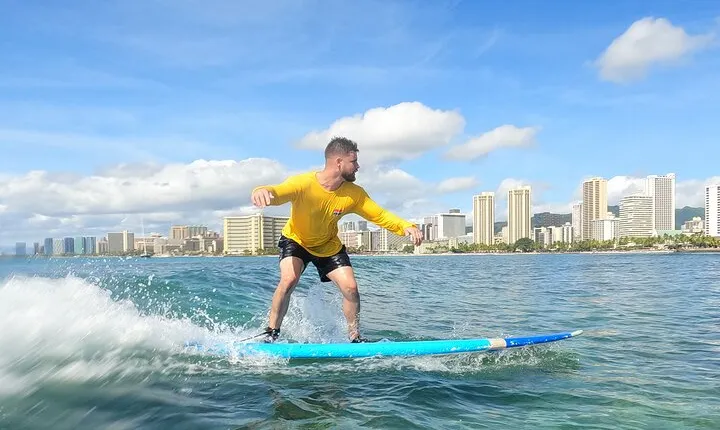 Open Group Surfing Lesson in Waikiki, Hawaii