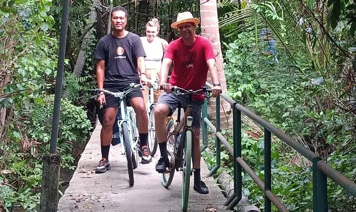 The Original Bicycle Tour in the Green Jungle of Bangkok