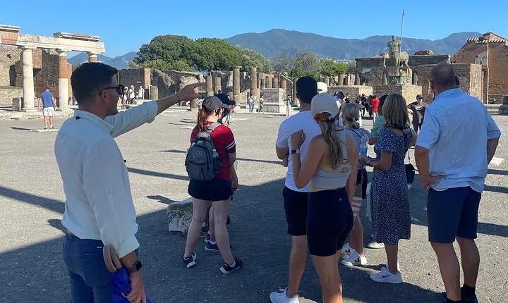 Once upon a time Pompeii 2 and a half hour tour