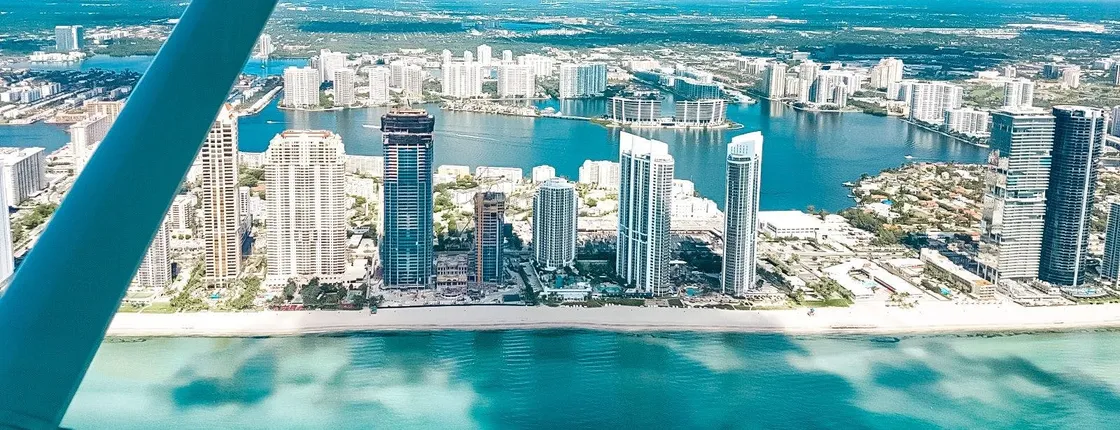 Miami beach private plane tour with drinks