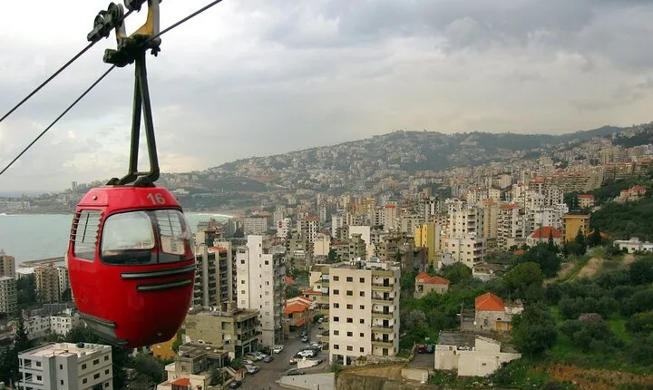 Full-Day Private Tour to Jeita Grotto, Harissa and Byblos