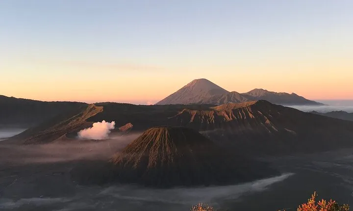 Bromo sunrise tour via Tumpang - start Malang // 1 day tour