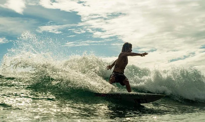 Surfing Lesson Day Tour