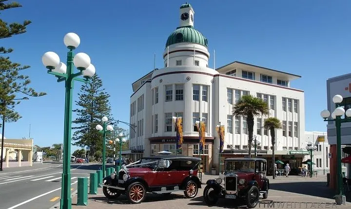 Napier Shore Excursion: City Sights and Hawke's Bay Tour