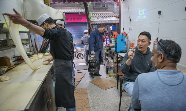 Xi'an Evening Food Tour by TukTuk