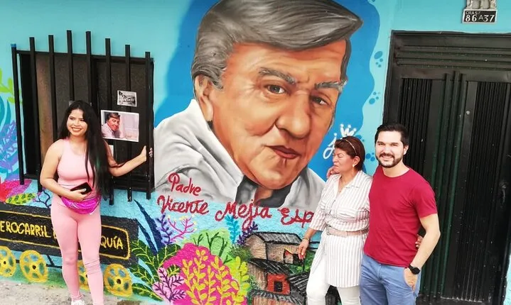Comuna 4 Walking Tour Medellin