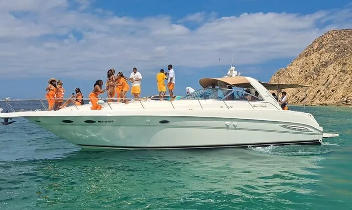 Private Yacht for 3 Hours ALL INCLUSIVE price is DEPOSIT only
