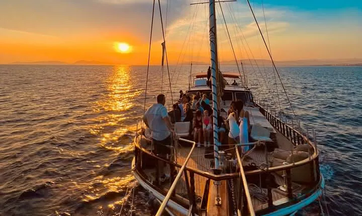 Athens Riviera Sunset Cruise with Snacks and Drinks Included