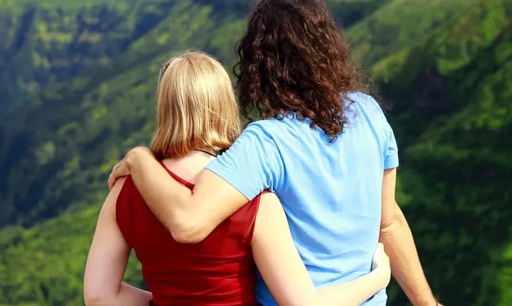 Couples PRIVATE Hybrid 4X4 Tour - Furnas (Inc Hot Springs and 3 Course Lunch)