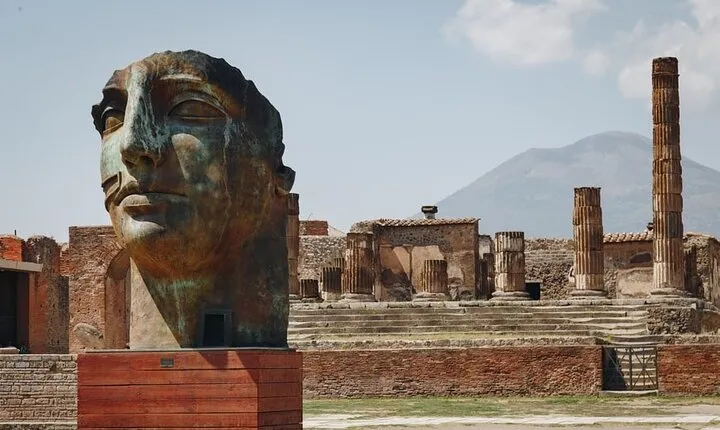 Private Tour of Pompeii or Herculaneum at Sunset