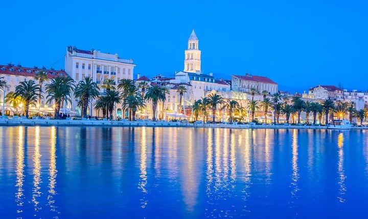 Transfer Novalja - Split (economy or VIP)