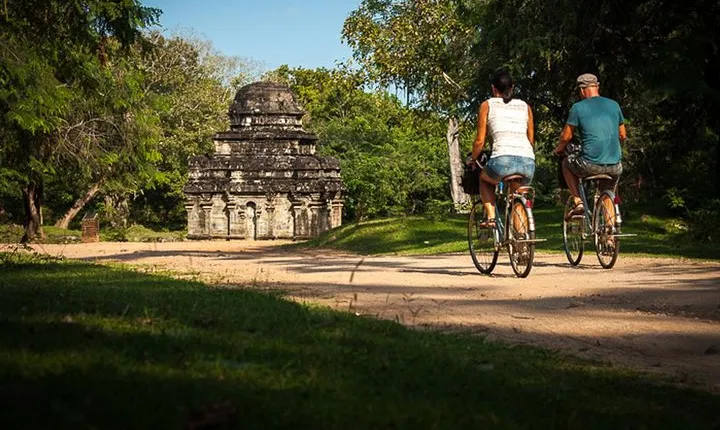 4-Day Essence of Sri Lanka Tour