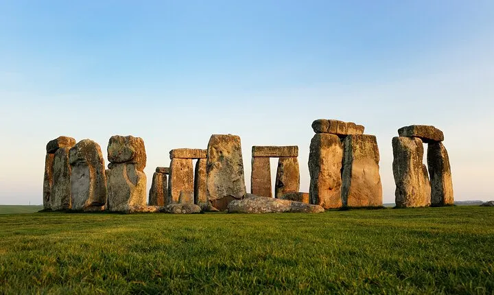 Stonehenge Inner Circle and Windsor Open Top Bus Tour