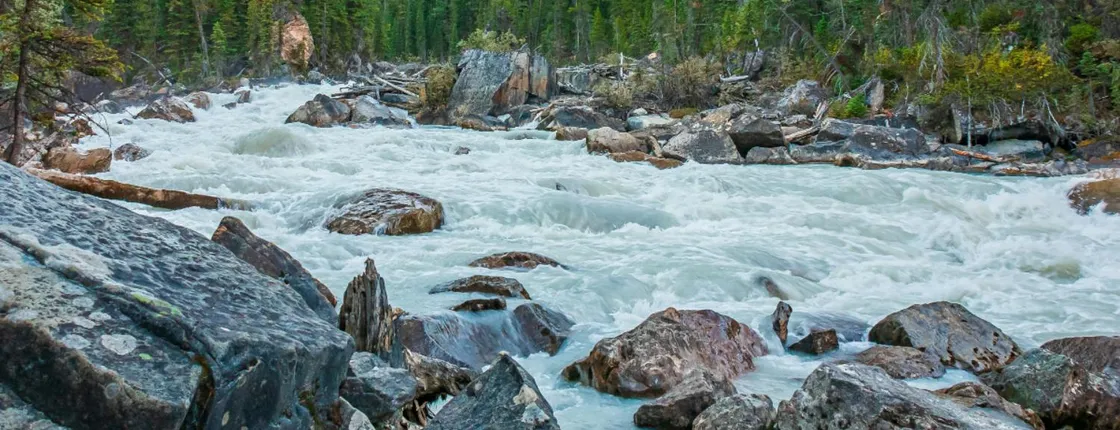 Self-guided Canadian Rockies drive and walk with audio tour