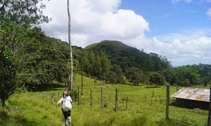 Exclusive trekking tour