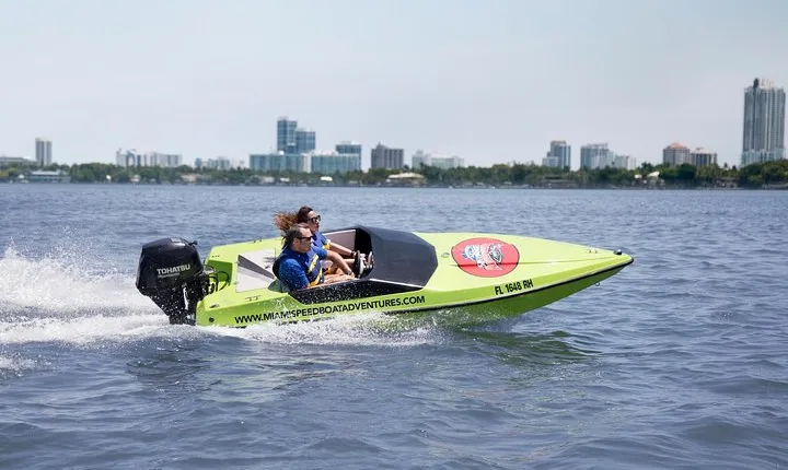 Charleston Harbor Speed Boat Adventure Tour