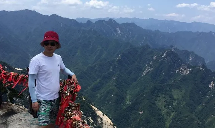 2-Day Xian Private Tour of Historical Heritages and Mt Huashan with Cable Car