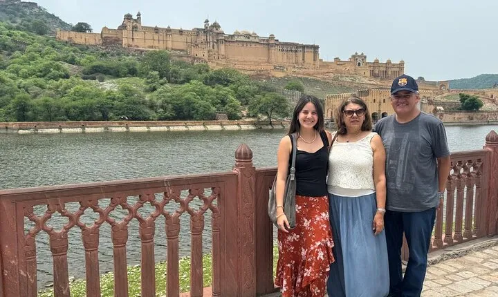 4 Day Private Golden Triangle Tour with Ranthambore Tiger Safari