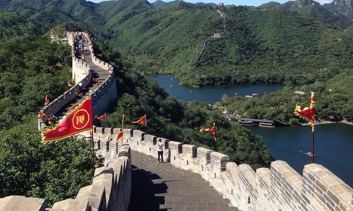 All Inclusive Private Tour to Huanghuacheng Waterside Great Wall and Ming Tombs
