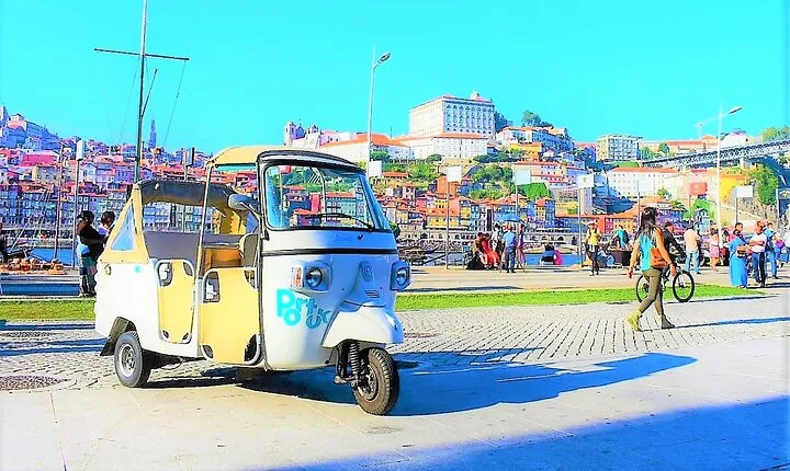 Cruise Shore Excursion - Private Tuk Tuk Tour to the Historic Center