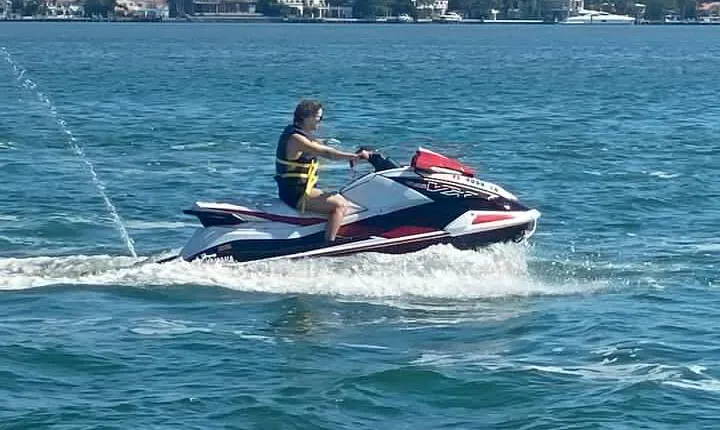 Miami: Jetski Tour of Millionaire Homes