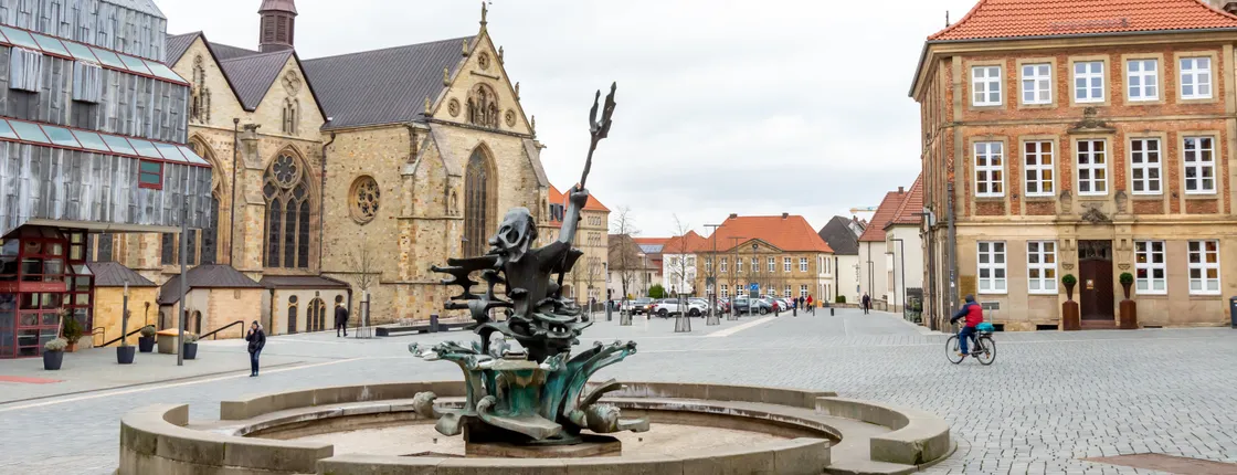 Self guided tour with interactive city game of Paderborn