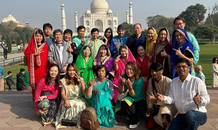 1 Day Tour from Delhi Taj Mahal and Agra Fort by Private Car 