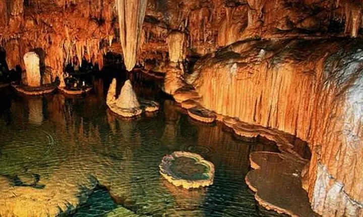 Private Actun Tunichil Muknal (ATM Cave) tour