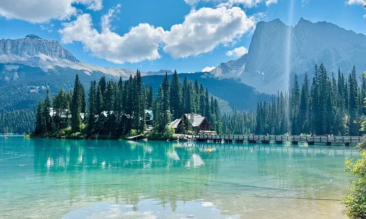 The Best of Yoho With Moraine Lake and Lake Louise Private Tour