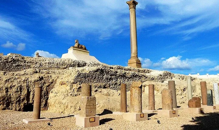 Cairo & Alexandria 2 Days Tour by bus from Hurghada